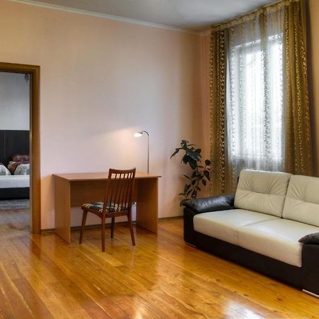 Guest House On Sadovaya Almaty Zimmer foto